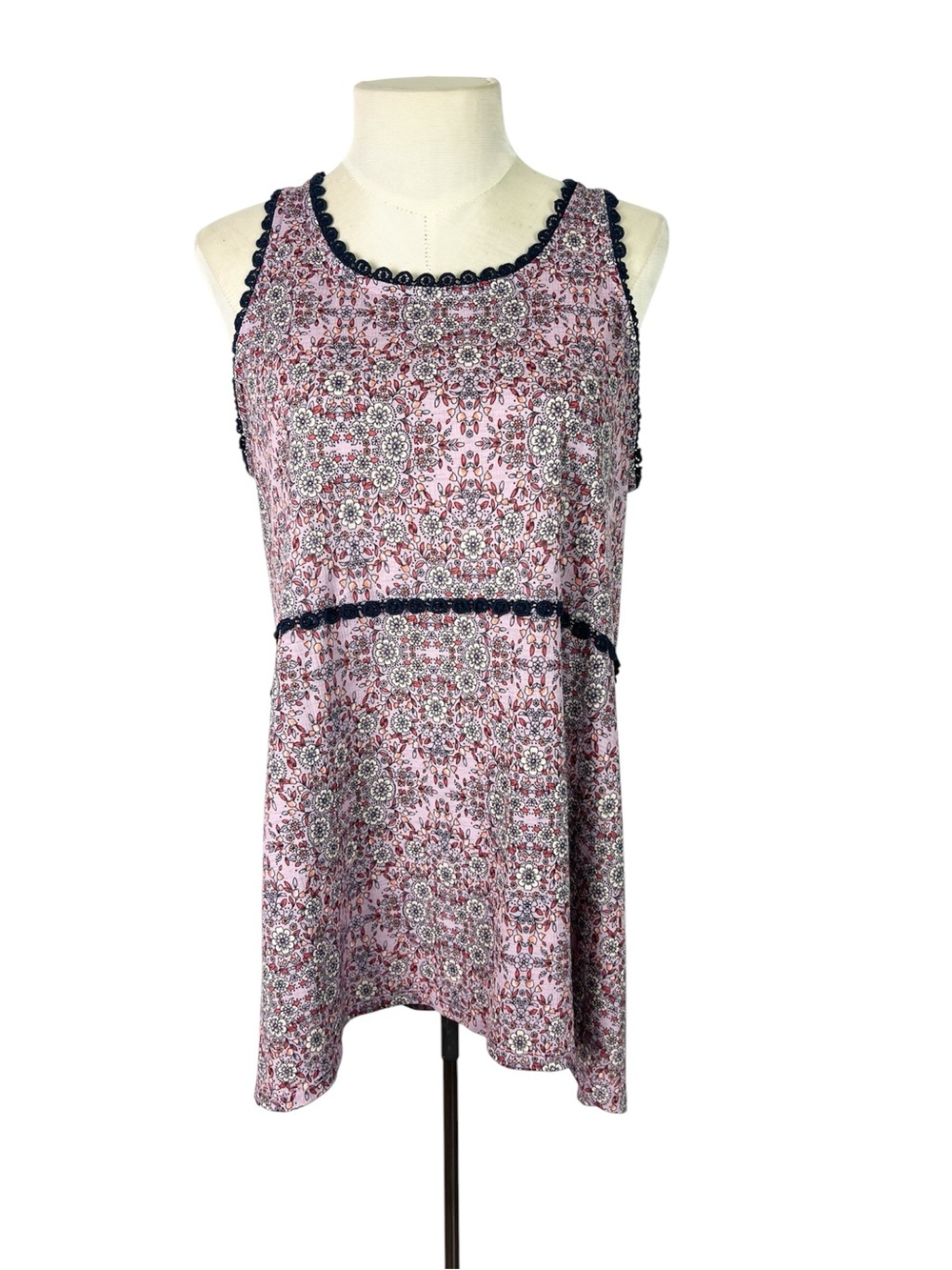 Lauren Conrad L boho lightweight high low sleeveless blouse floral‎ purple
